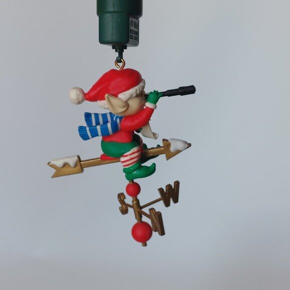 VINTAGE NOMA Ornamotion Elf Weather vein Rotating Christmas Ornament w Box - Picture 4 of 11